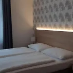 Hotel Flora 3*