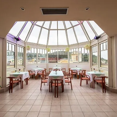 Flora Hotel Mariánské Lázně
