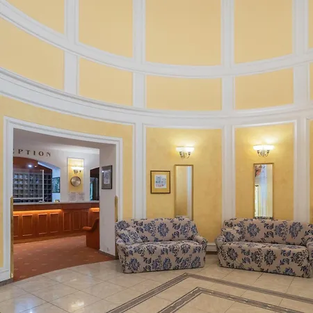 Flora Hotel Marianske Lazne