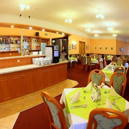 Flora 3* Marianske Lazne