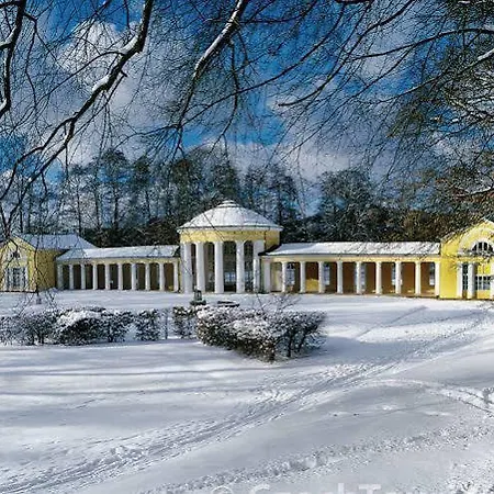 Szálloda Flora 3*